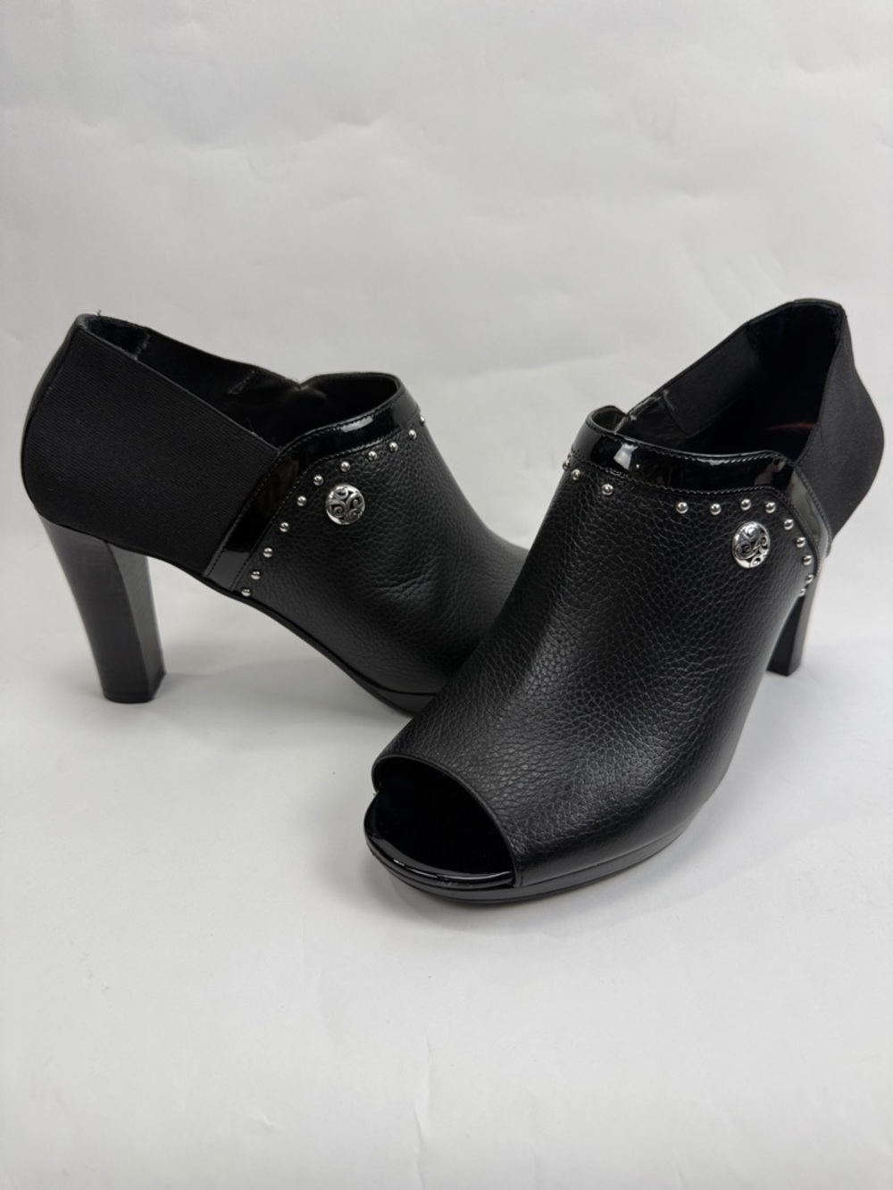 Brighton Vixon Women's Black Leather Peep-Toe Heeled Booties Size 7M NWOT